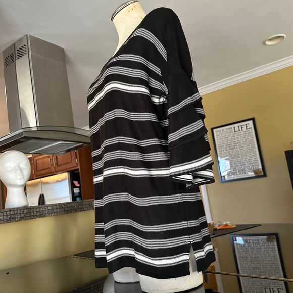 Calvin Klein Black & White Stripe Ruffled Bell Sleeve Scoop Neck Tunic Sweater - Picture 11 of 12